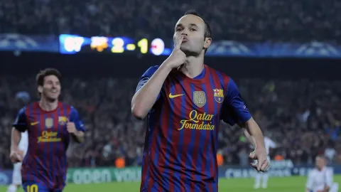 andres iniesta 2012 bar ch