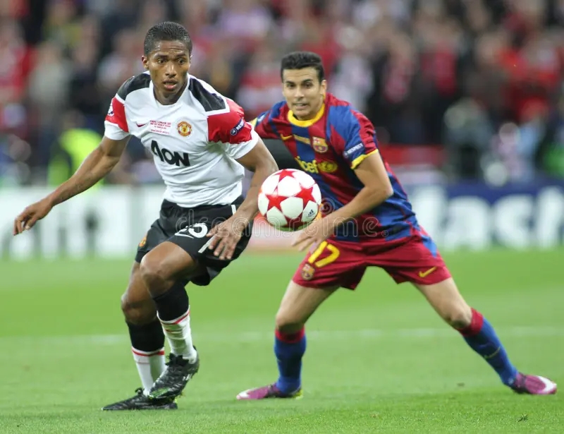 antonio valencia 2011 mu ch
