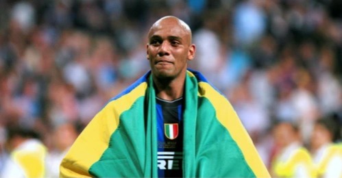 maicon 2010 int ch