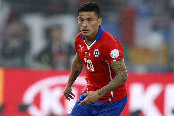 charles aranguiz 2015 chi ca r