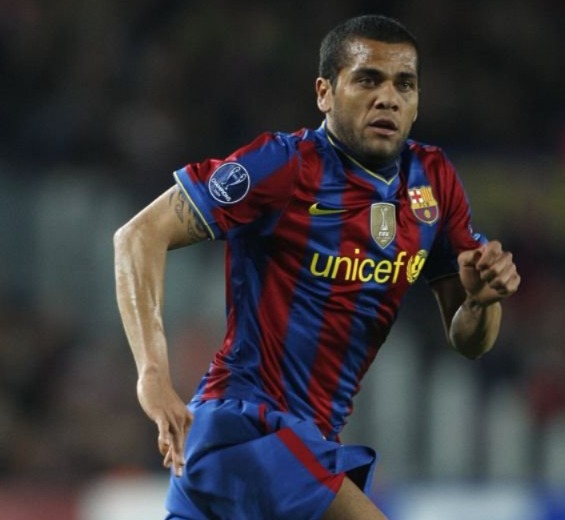 dani alves 2010 bar ch r