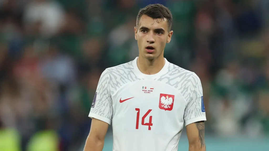 jakub kiwior 2022 pol cm