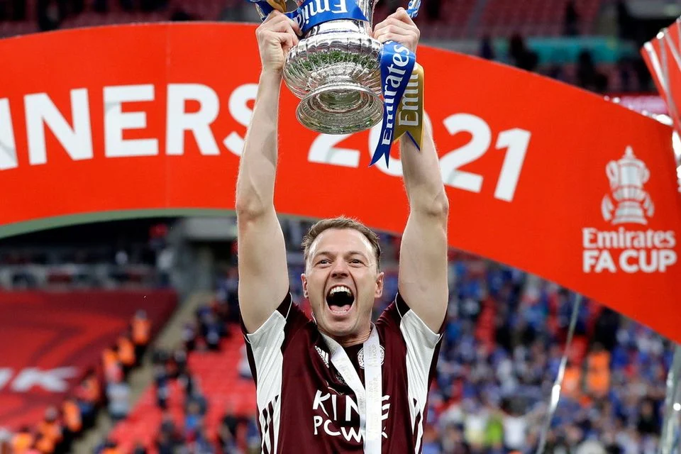 jonny evans 2021 lei fa r