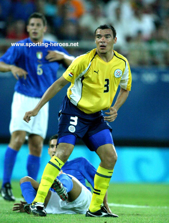 julio manzur 2004 par oly