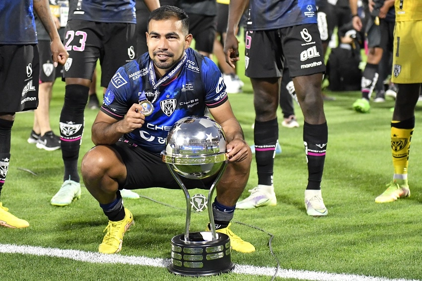 junior sornoza 2022 idv cs