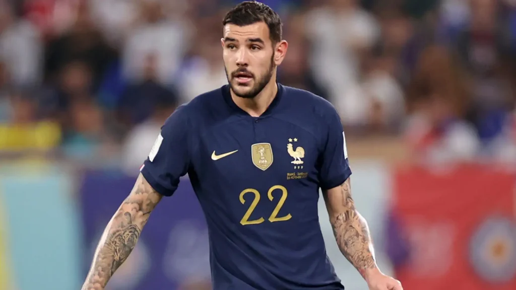 theo hernandez 2022 fra cm