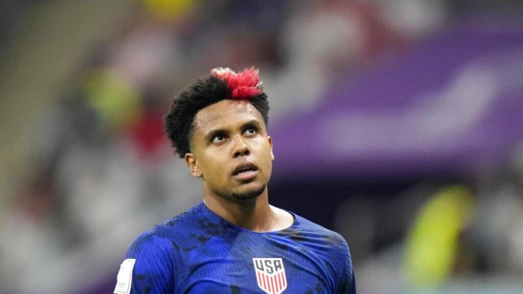 weston mckennie 2022 eu cm