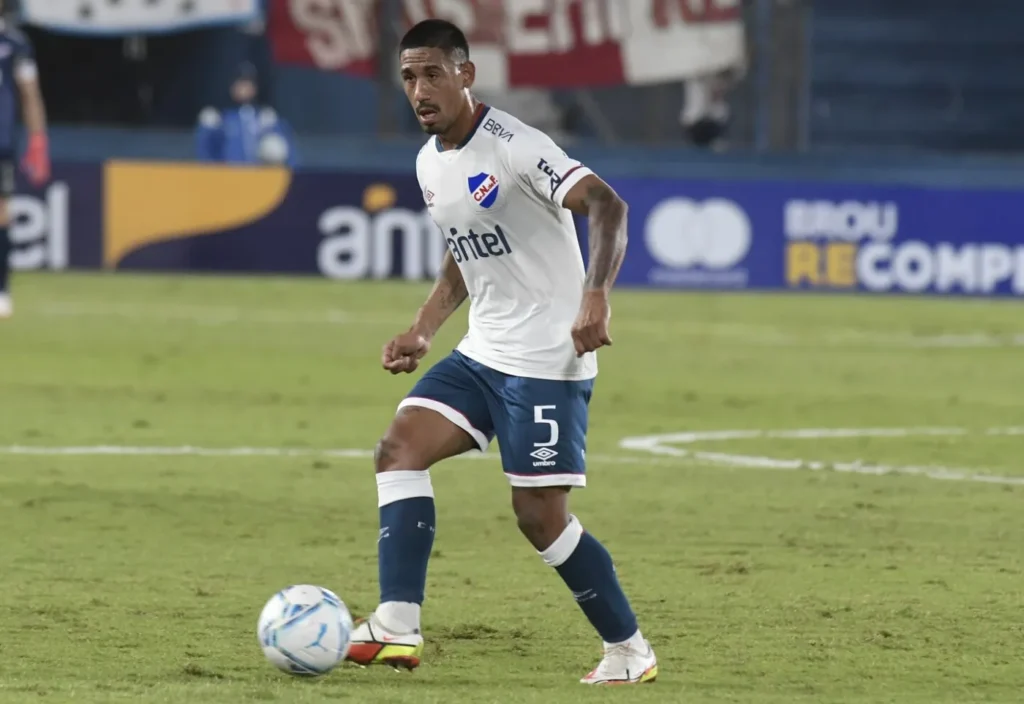 yonathan rodríguez 2022 nacu cs