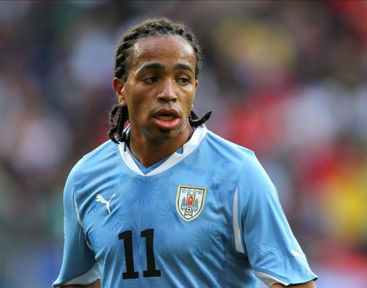 alvaro pereira 2010 uru cm