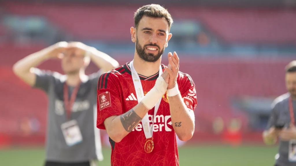 bruno fernandes 2024 mu fa r