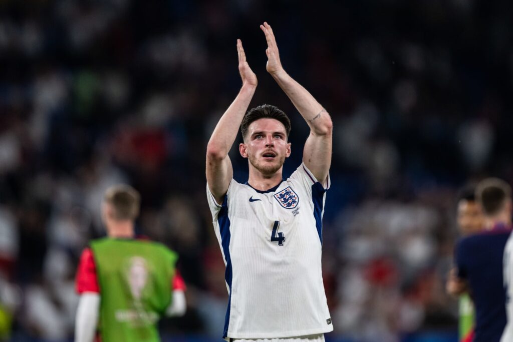 Alineación de Inglaterra Vicecampeón Eurocopa 2024 declan rice 2024 esp euro