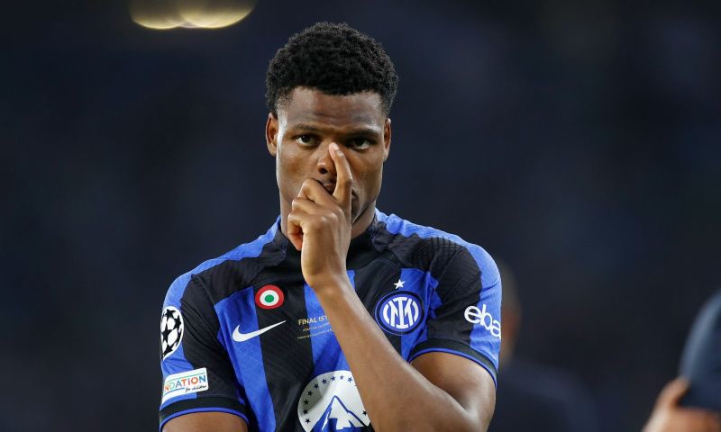 denzel dumfries 2023 int ch