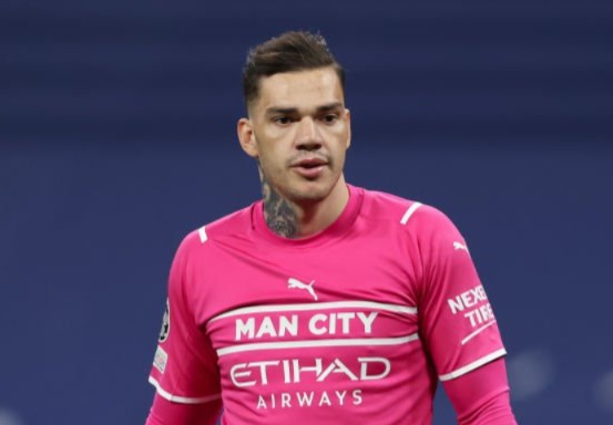 ederson 2022 mc ch r