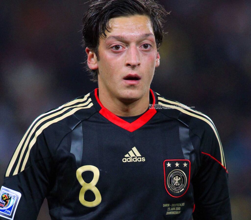 mesut ozil 2010 ale cm