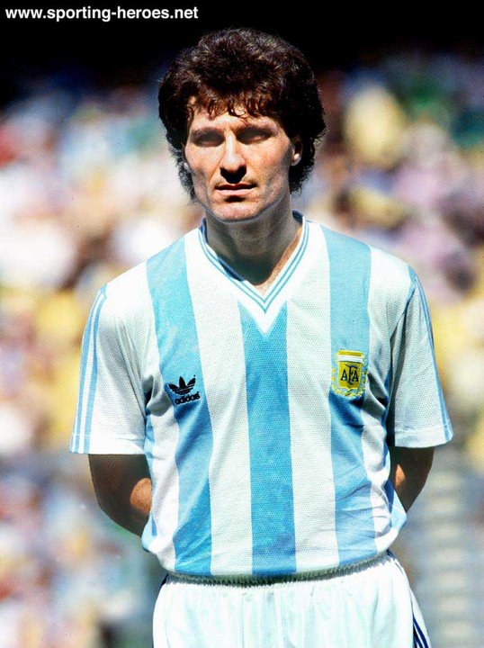 oscar ruggeri 1990 arg cm
