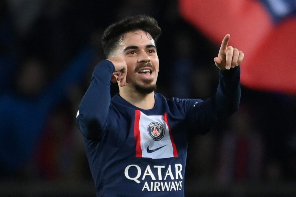 vitinha 2023 psg ch r