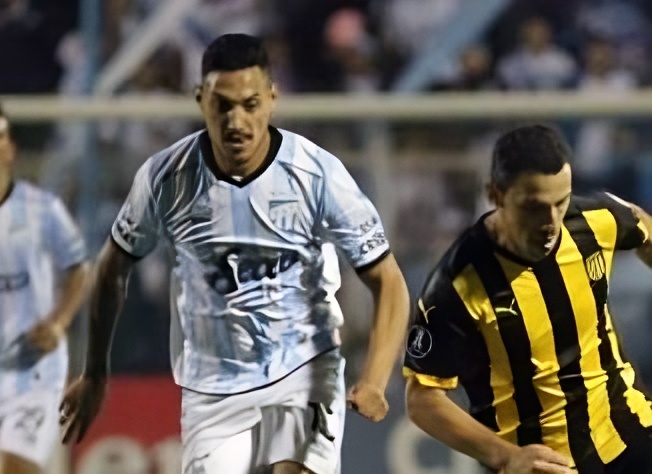 yonathan cabral 2018 tuc cl