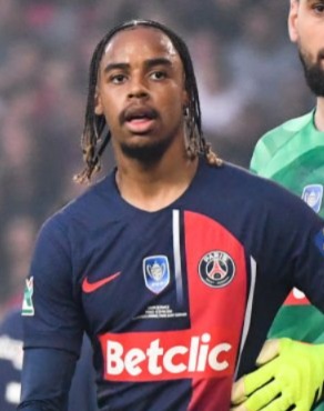 bradley barcola 2024 psg cf r