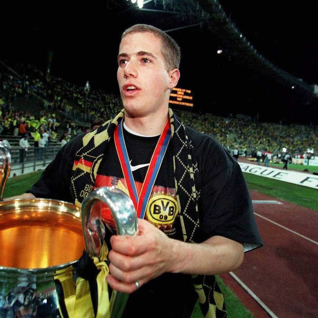Alineación de Borussia Dortmund Campeón Champions League 1997 lars ricken 1997 bvb ch