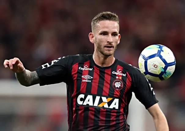 Alineación de Athletico Paranaense Campeón Copa Sudamericana 2018 leo pereira 2018 par cs