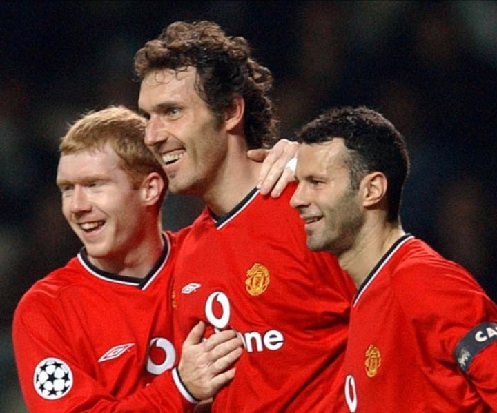 Manchester United Semifinalista Champions League 2002