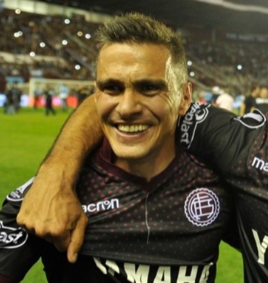 maxi velazquez 2017 lan cl r