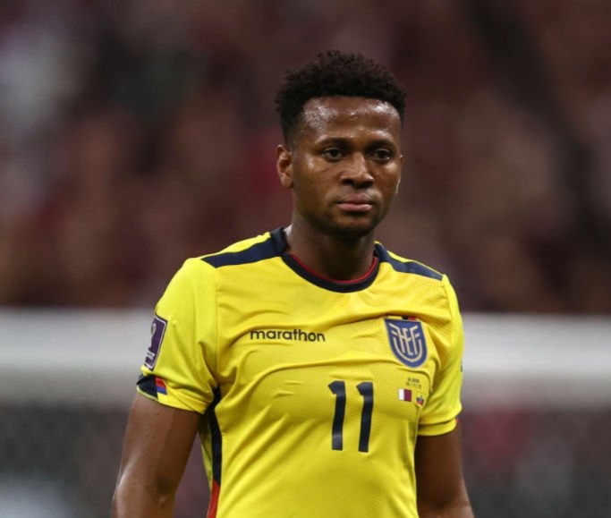 michael estrada 2022 ecu cm r