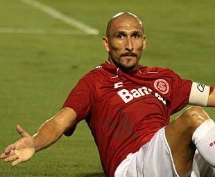 pablo guiñazu 2010 int cl r (1)