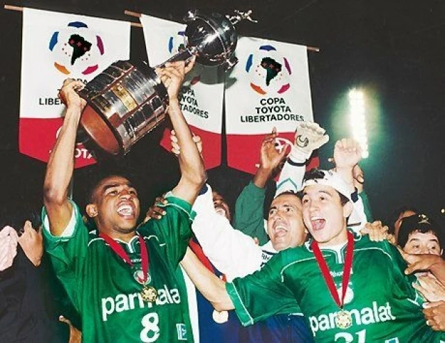 Alineación de Palmeiras Campeón Copa Libertadores 1999 palmeiras 1999 cl