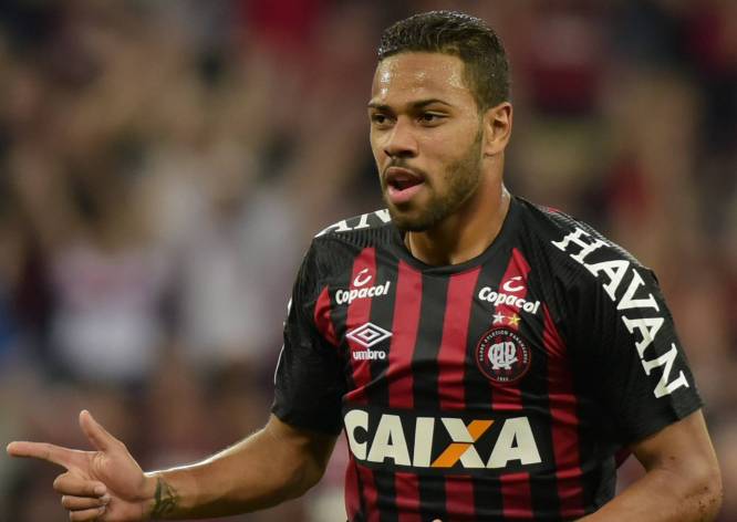 Alineación de Athletico Paranaense Campeón Copa Sudamericana 2018 renan lodi 2018 par cs