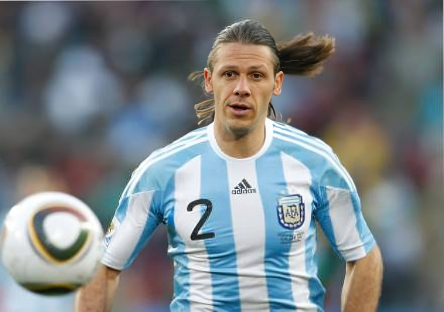 Alineación de Argentina Mundial 2010 84649886465 (1)