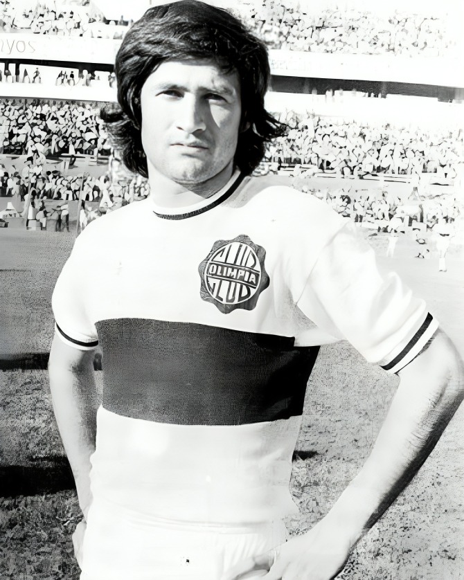 Alineación de Olimpia Campeón Copa Libertadores 1979 alicio solalinde 1979 oli cl r