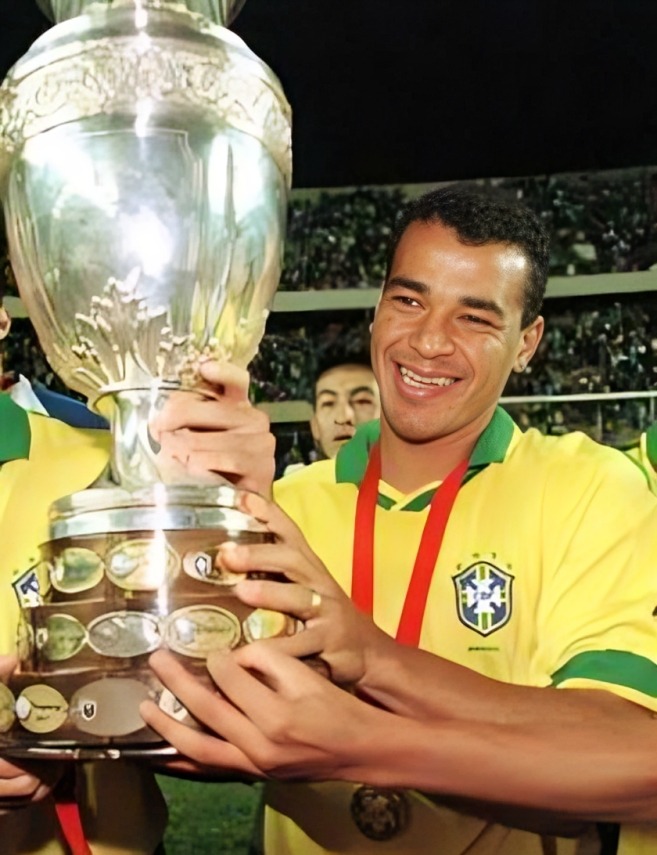 Alineación de Brasil Campeón Copa América 1997 cafu 1997 bra ca r