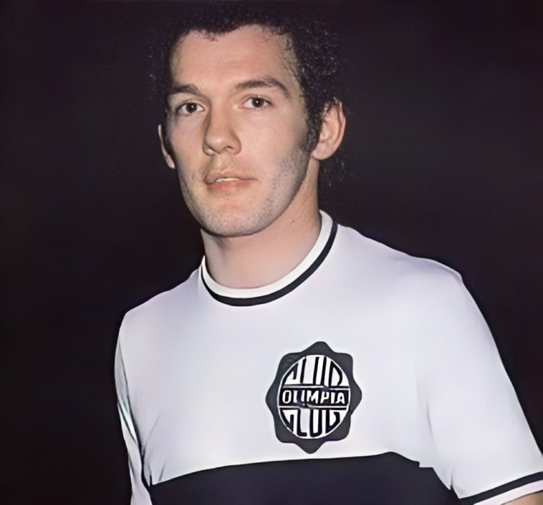 Alineación de Olimpia Campeón Copa Libertadores 1979 carlos kiese 1979 oli cl r