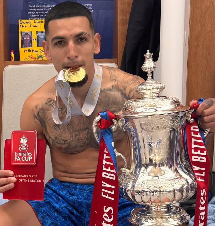 daniel muñoz 2025 cry fa r