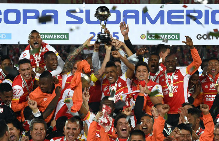 Alineación de Independiente Santa Fe Campeón Copa Sudamericana 2015 independiente santa fe 2015 cs r