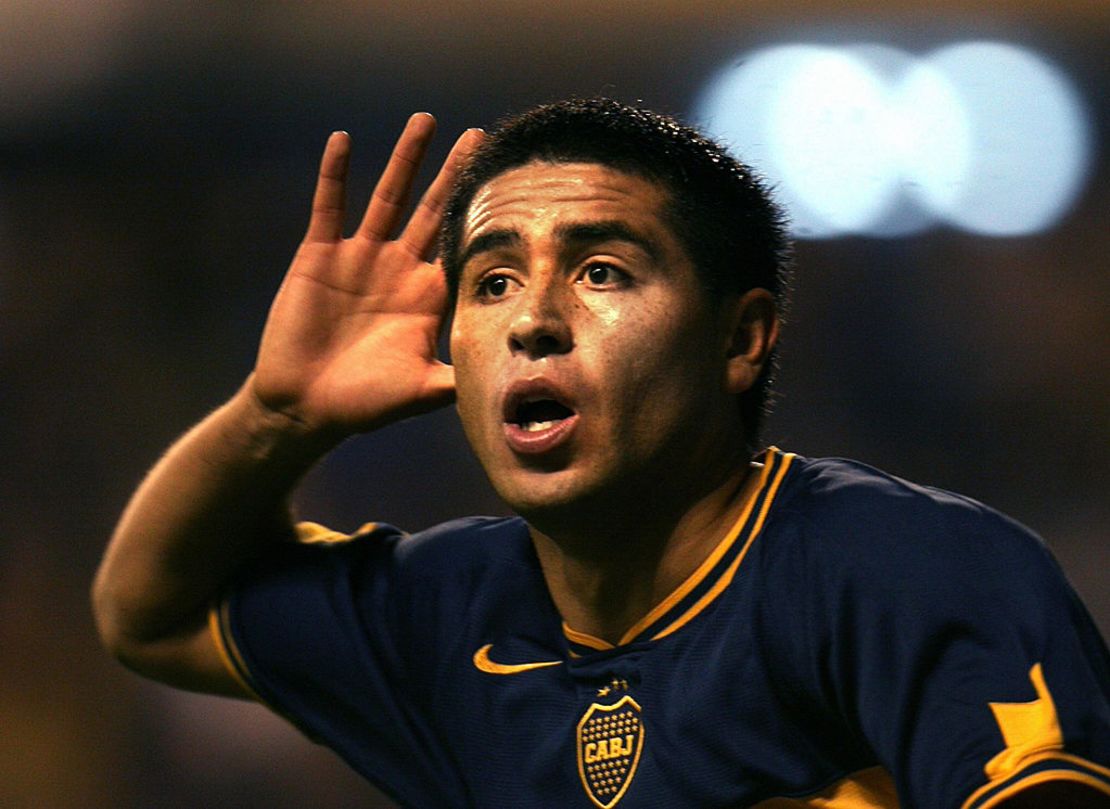 juan román riquelme portada r