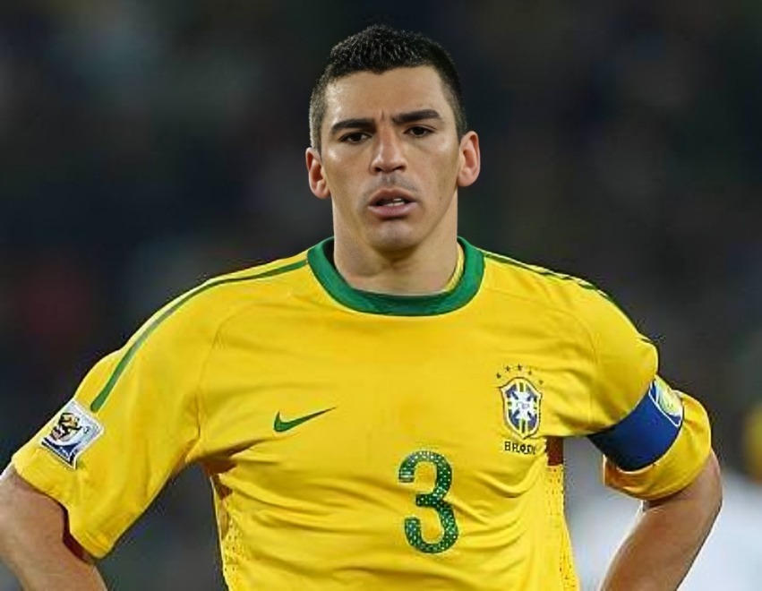 Alineación de Brasil Mundial 2010 lucio 2010 bra cm r