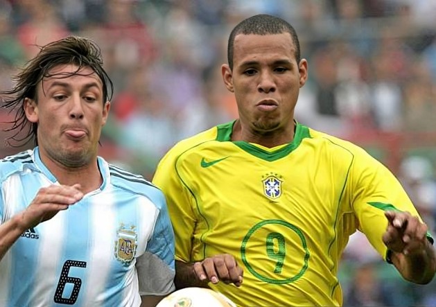 luis fabiano 2004 bra ca r