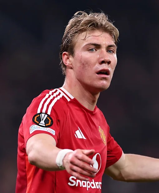 Alineación de Manchester United Vicecampeón Europa League 2025 rasmus hojlund 2025 mu eul r
