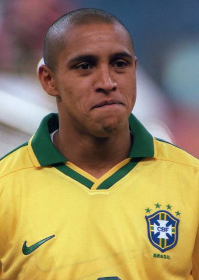 Alineación de Brasil Campeón Copa América 1997 roberto carlos 1997 bra ca r