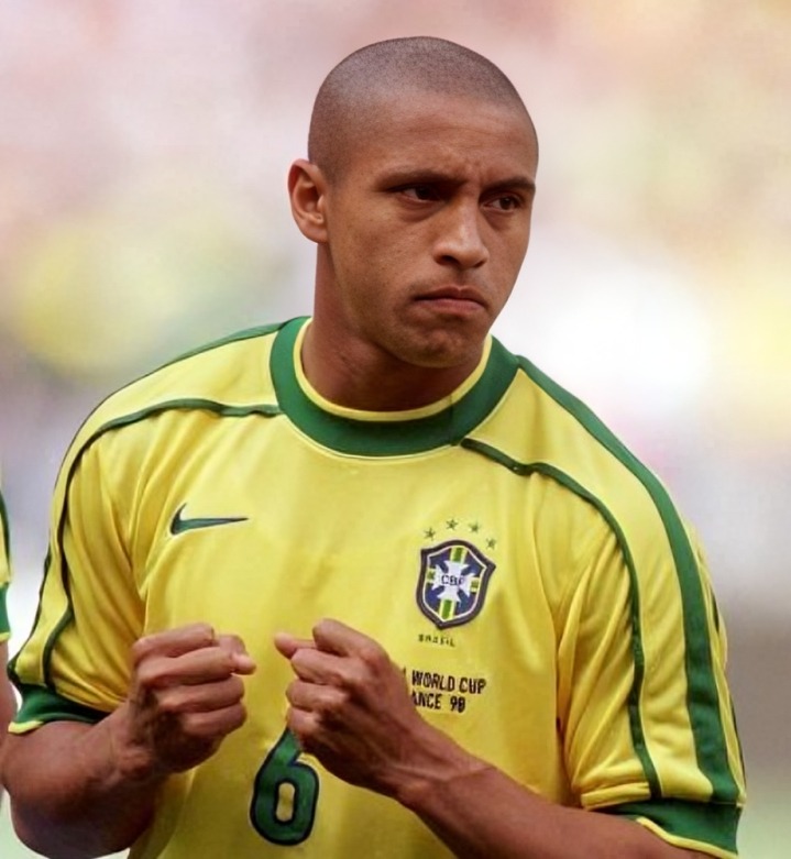 Alineación de Brasil Vicecampeón Mundial 1998 roberto carlos 1998 bra cm r