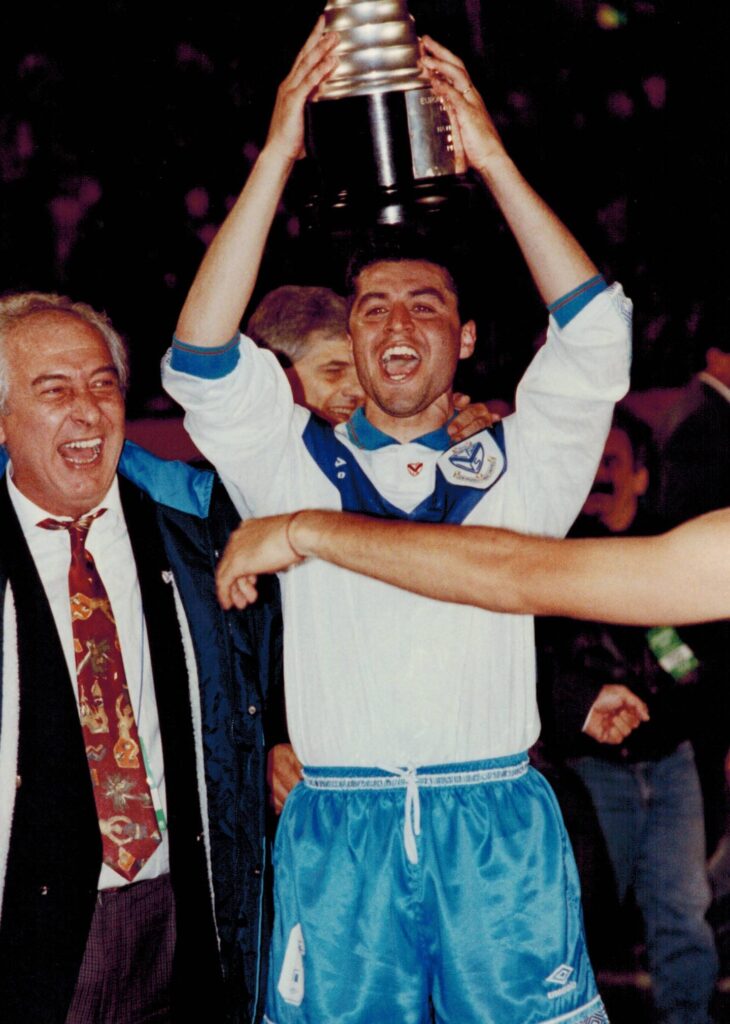 Alineación de Vélez Sarsfield Campeón Copa Libertadores 1994 victor hugo sotomayor 1994 vel cl r