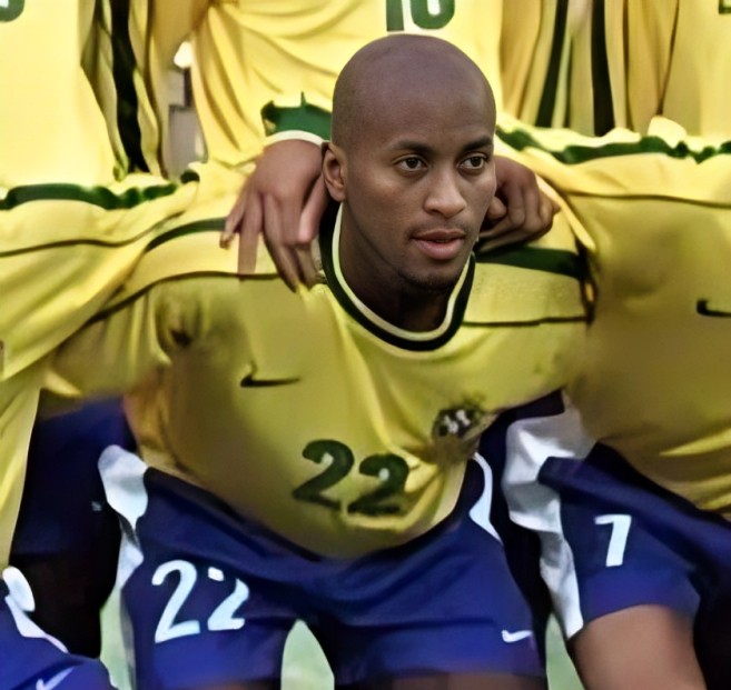 Alineación de Brasil Campeón Copa América 1999 zé roberto 1999 bra ca r