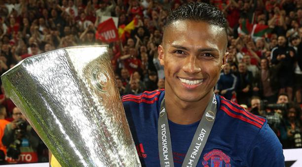 antonio valencia portada r