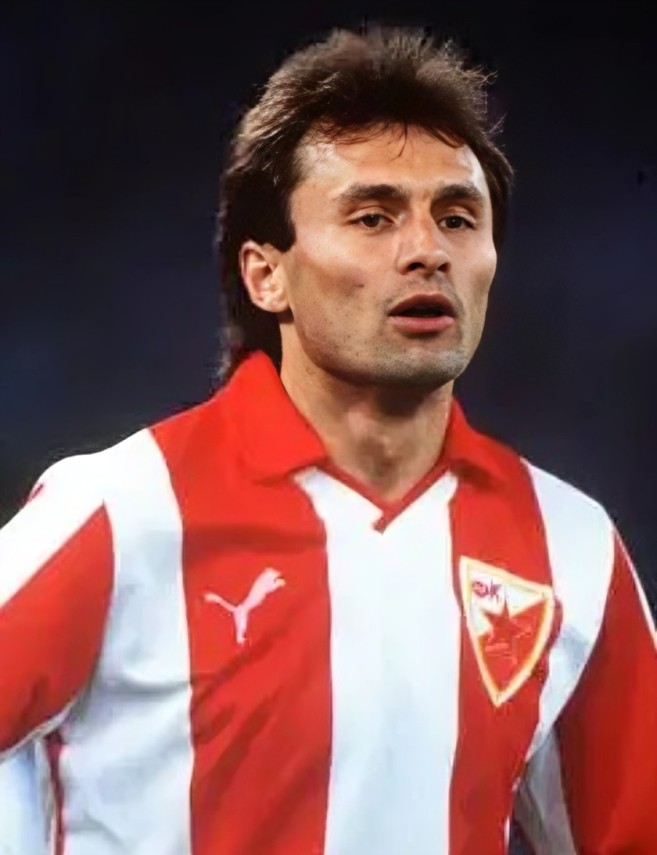 Alineación de Estrella Roja Campeón Copa de Campeones de Europa 1991 dragisa binic 1991 est ch