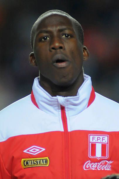 luis advincula 2011 per ca