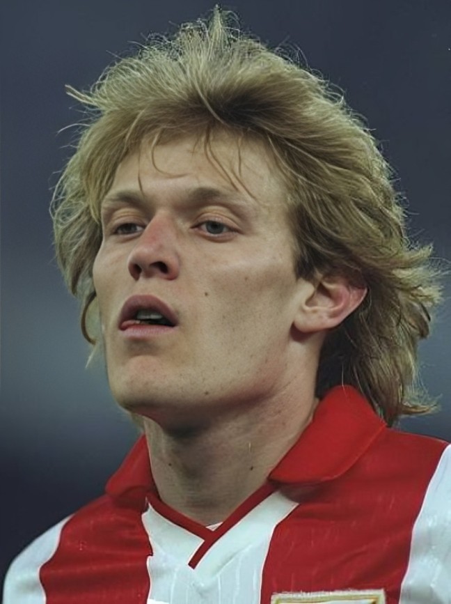 Alineación de Estrella Roja Campeón Copa de Campeones de Europa 1991 robert prosinecki 1991 est ch