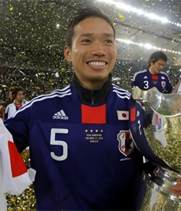 yuto nagatomo 2011 jap ca