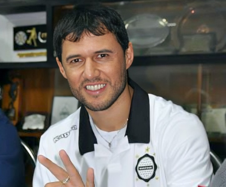 Alineaciones históricas donde jugó Fredy Bareiro fredy bareiro portada